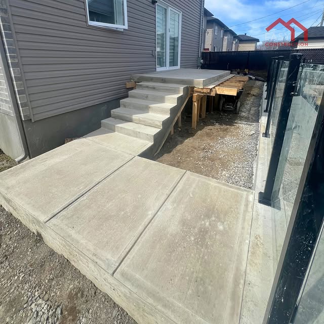 Projet Coulage de béton à Balcon arrière · Longueuil