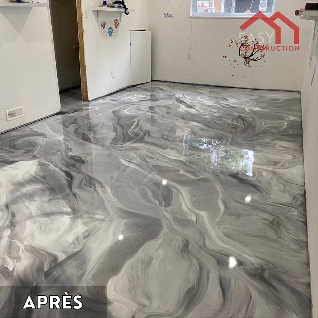 Projet Revêtement époxy à Garage flake noir et gris · Brossard